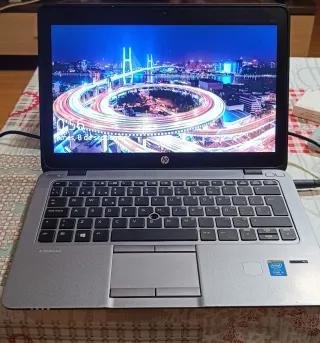ORDENADOR PORTÁTIL HP EliteBook 820