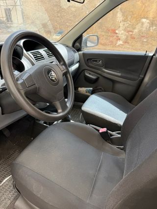 Suzuki Ignis 2007