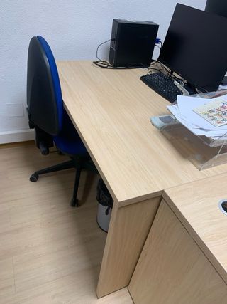 Mesa de oficina madera
tengo 6 unidades