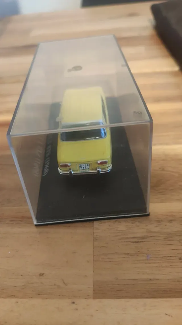 Renault 8 TS (1968) in scala 1/43