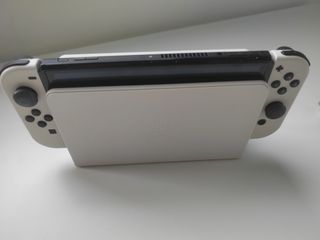 Nintendo Switch OLED White usato