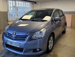 Toyota Verso 2009