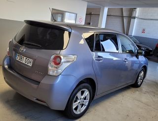 Toyota Verso 2009