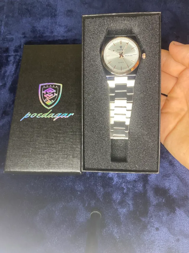 Reloj Quartz Blanco Color Oro Rosa