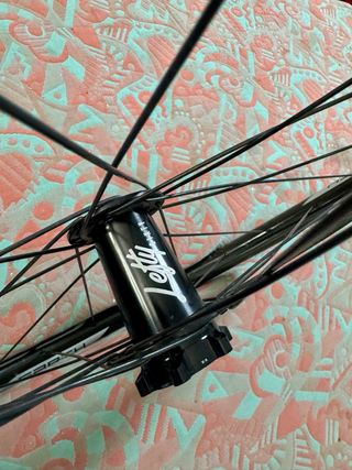 Ruote Speedsix Earth Carbon 29 (anteriori)