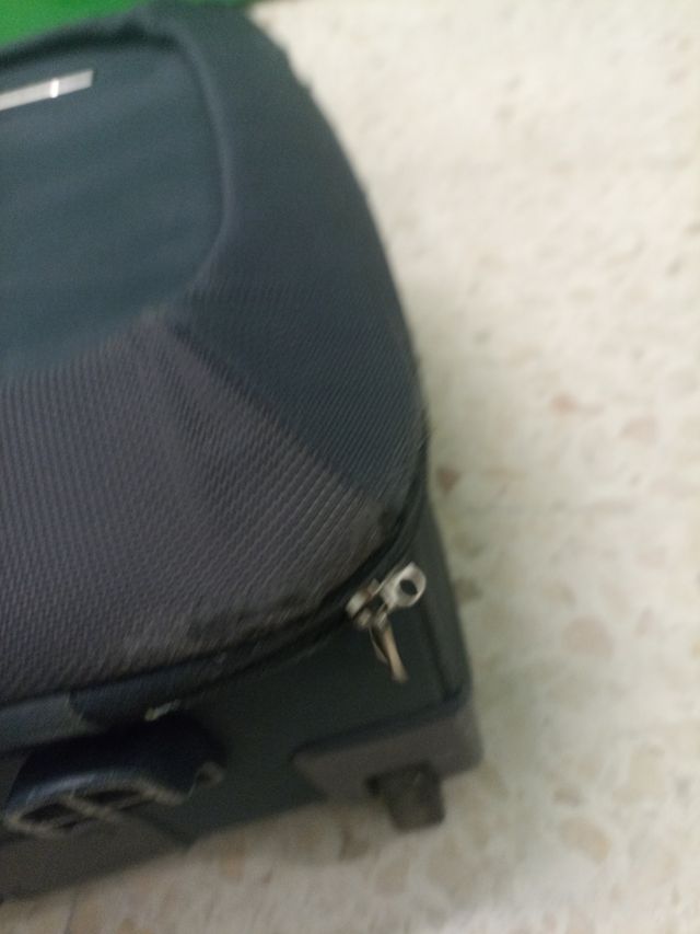 Valigia da cabina Samsonite grigia