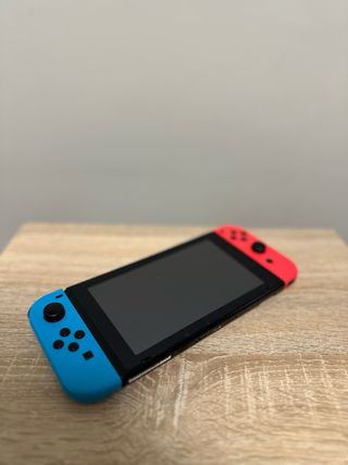 Nintendo Switch + Accesorios