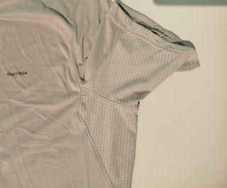 Camiseta trekking manga corta hombre L Quechua