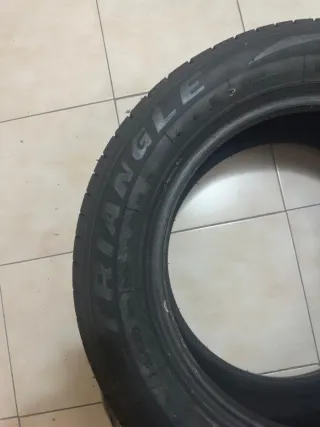 Vendo neumáticos nuevos. 