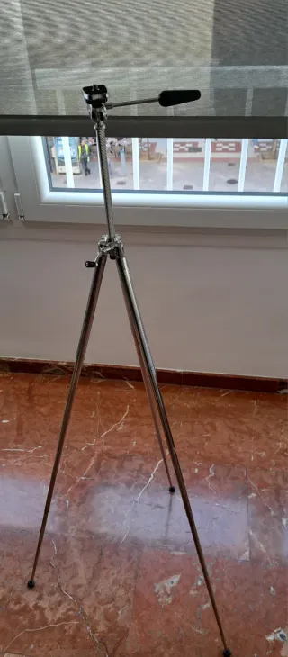 Treppiede per fotocamera vintage giapponese