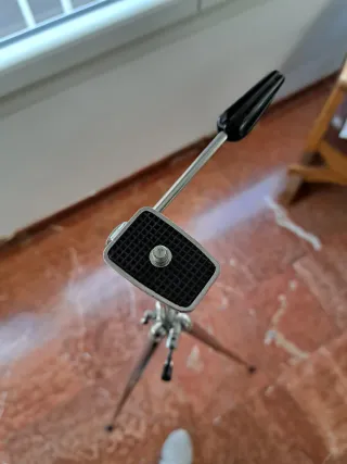 Treppiede per fotocamera vintage giapponese