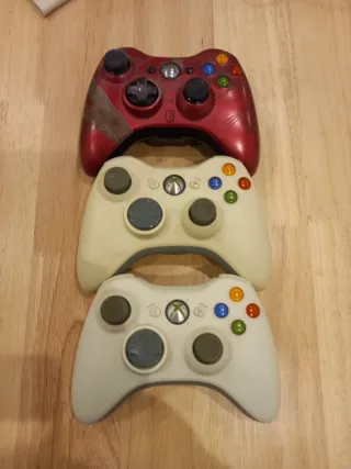 Pack Xbox 360: 3 mandos y 19 juegos