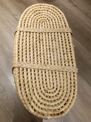 Moises bebé artesanal con funda hecha a mano