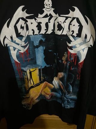 Camiseta Mortician Negra Manga Larga