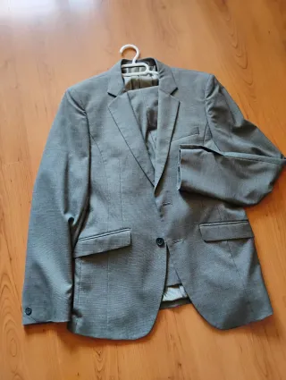 Traje chaqueta El Corte Inglés gris