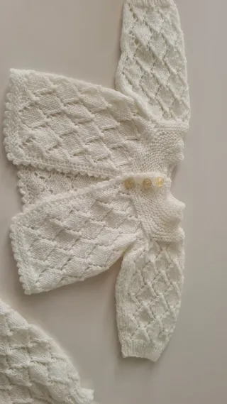 Conjunto bebé tricot branco recém-nascido