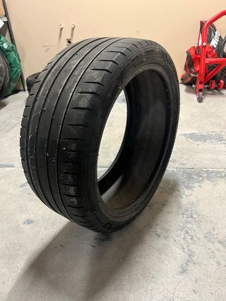 Neumático Michelin Pilot Sport 4 215/40R17 87Y