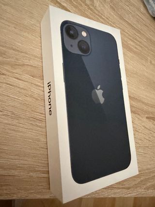 iPhone 13 Mezzanotte