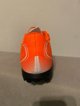 Botas de fútbol Puma Vitoria TT Naranja