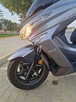 Kymco Gran Dink 300i 2019