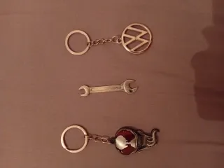 Llaveros: Logo VW, Llave Inglesa, Globo
