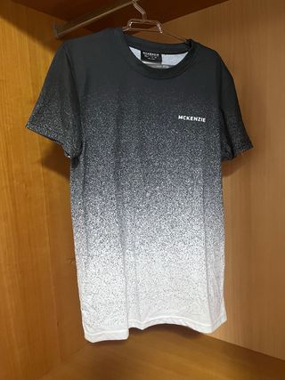 Camiseta MCKENZIE degradado