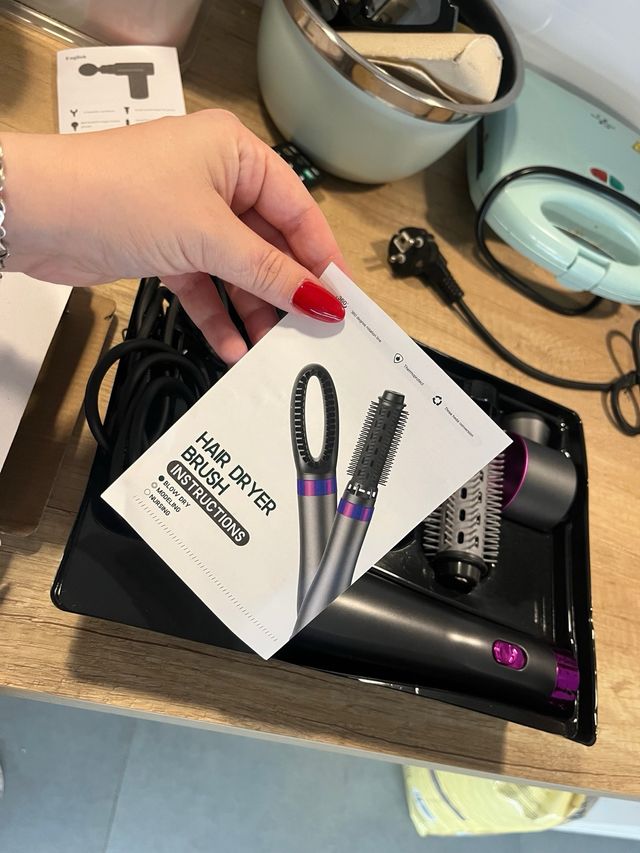 Secador de pelo PRO. Multifuncional