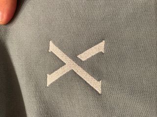 Sudadera con capucha Yuxus M