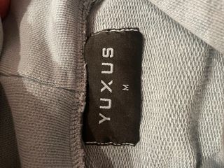 Sudadera con capucha Yuxus M