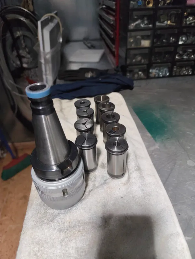 Portaherramientas y pinzas