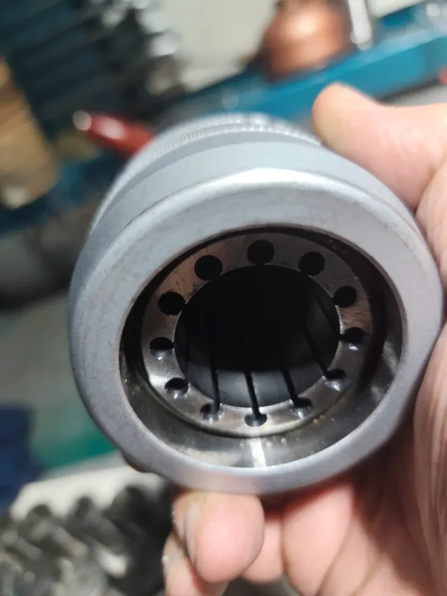 Portaherramientas y pinzas