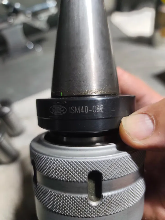 Portaherramientas y pinzas