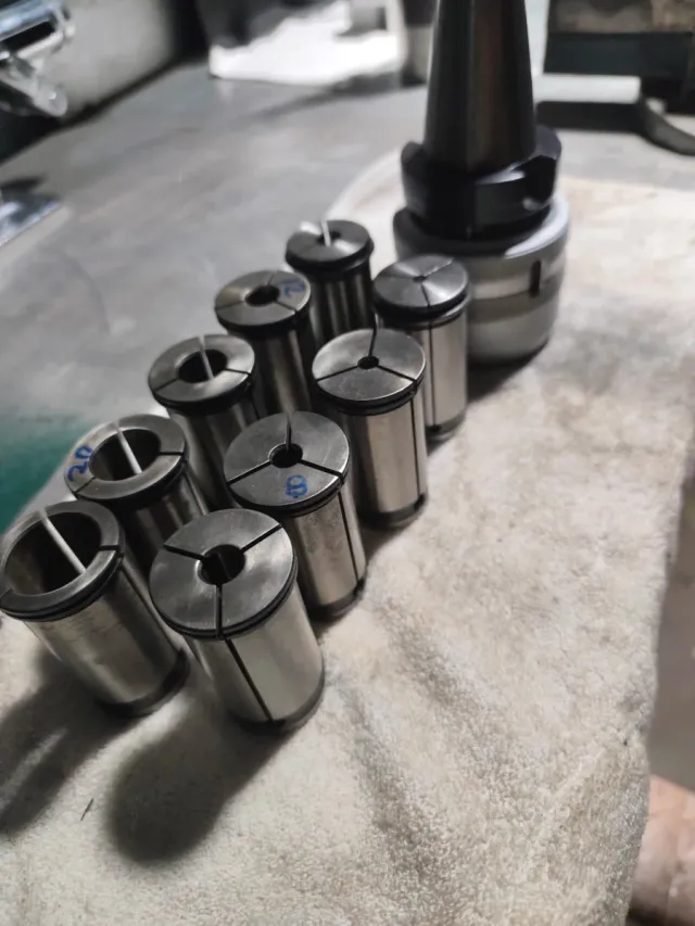 Portaherramientas y pinzas