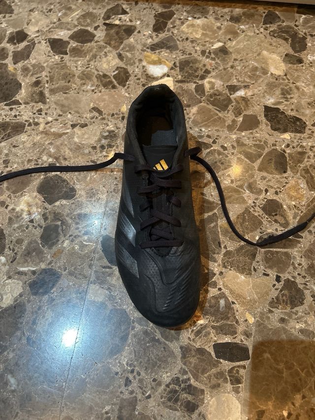 Botas de fútbol Adidas Predator