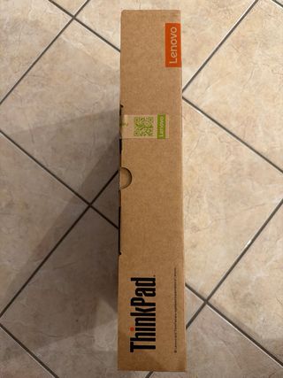 Lenovo ThinkPad scatola
