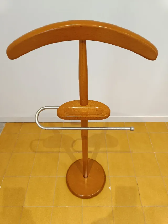 Galán de noche madera y metal