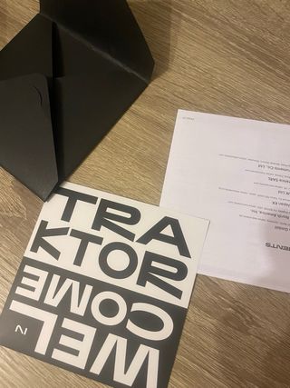 Mezclador DJ Traktor Z1