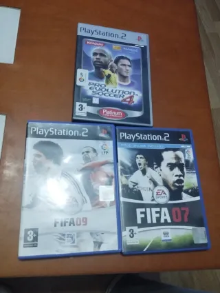 Juegos PS2: FIFA 07, FIFA 09 y Pro Evolution 4