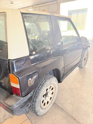 Suzuki Vitara  1992
