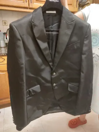 Traje Carlo Pignatelli Ceremonia Talla 54. 