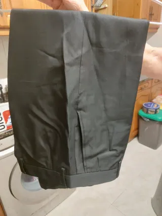 Traje Carlo Pignatelli Ceremonia Talla 54. 