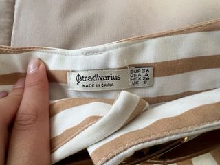 Shorts a rayas con cinturón