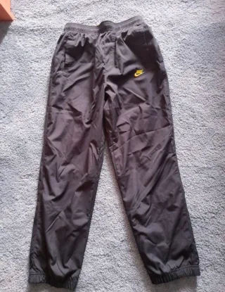 Pantalón Nike Air niño negro y amarillo