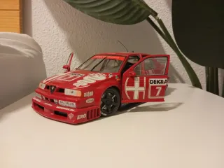 Alfa Romeo 155 V6 Ti DTM maqueta.
