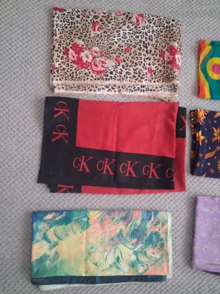 Set di 6 sciarpe stampate