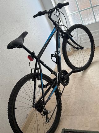 Bicicleta azul seminueva p/ adulto o joven