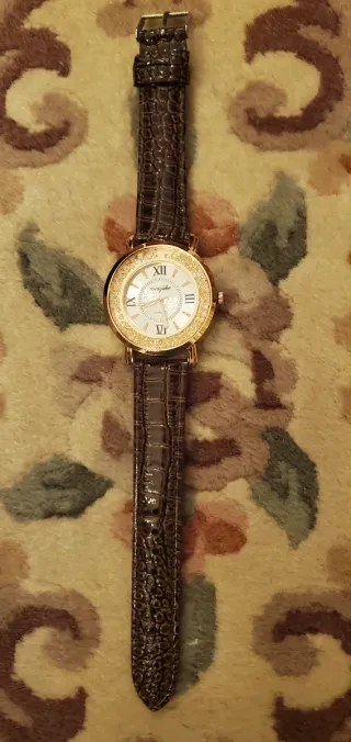 Orologio Meiyike con cristalli dorati