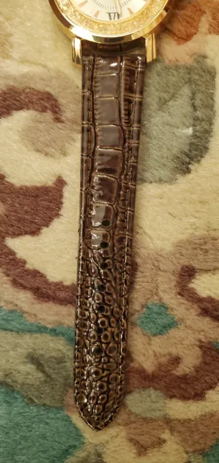 Orologio Meiyike con cristalli dorati