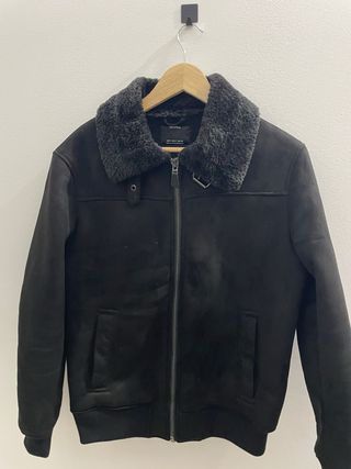 Chaqueta Bershka Negra Talla M