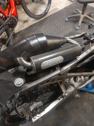 Escape Arrow Aprilia SR50 Motor Piaggio